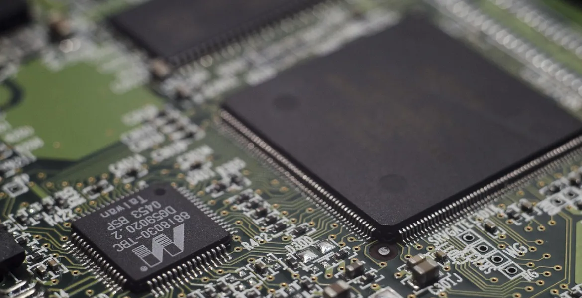 Giappone: Industrie di chip in crisi per il mancato boom dell'IA