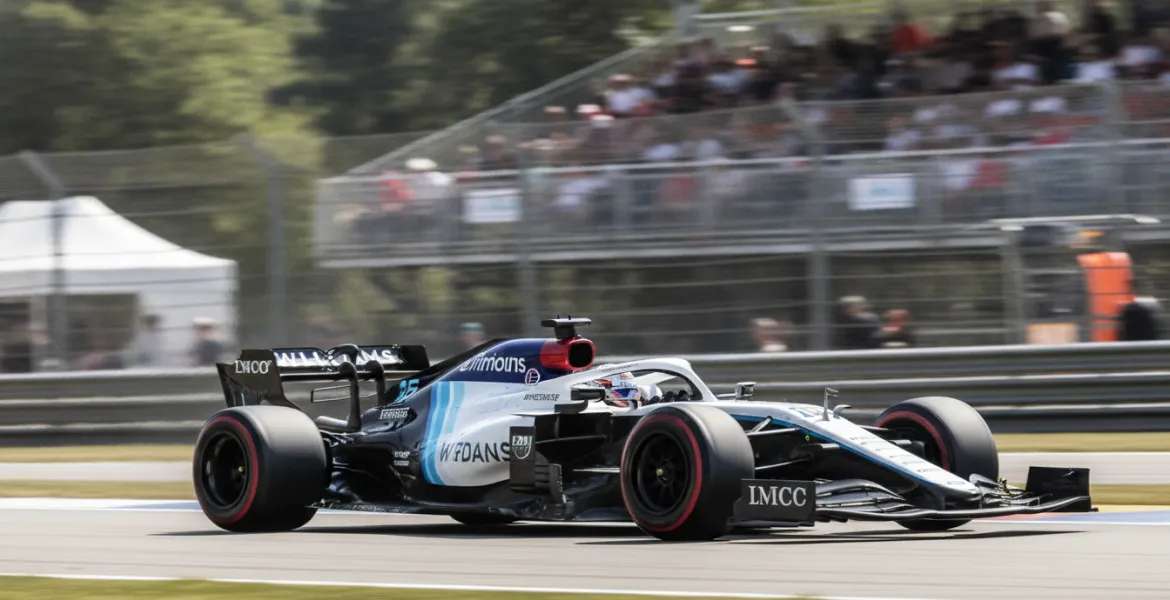 Williams FW50: il salto nel futuro per celebrare 50 anni di leggenda