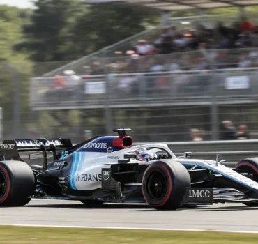 Williams FW50: il salto nel futuro per celebrare 50 anni di leggenda