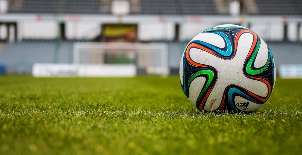 Tre Epici scontri: i Finali di Europa League, Conference e Champions