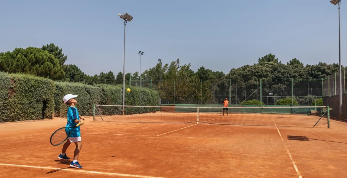 Addio al circolo tennis Carraia: Il passaggio a un magnate Indiano