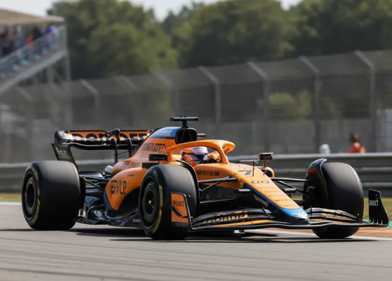 McLaren punta tutto su Leonardo Fornaroli: F1 e WEC nel futuro del pilota italiano
