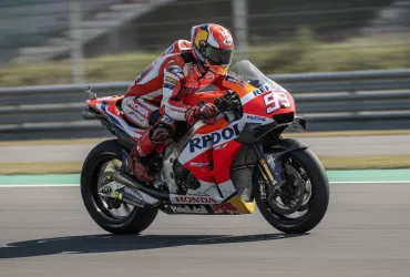 Honda rivoluziona la MotoGP 2027: Moreira nel team ufficiale con Quartararo