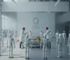 Elon Musk e la sfida di Optimus: il robot che impara come un bambino