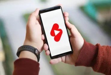 YouTube rivoluziona il Miniplayer: Nuovo design su Mobile