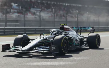 Kimi Antonelli da leggenda ad Austin: pole position e scacco matto al Mondiale