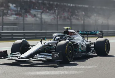 Kimi Antonelli da leggenda ad Austin: pole position e scacco matto al Mondiale