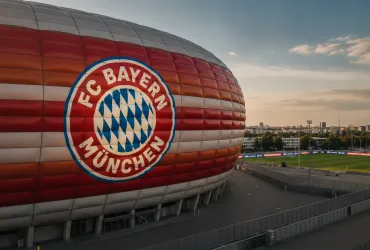 Ansia in casa Bayern Monaco: Vincent Kompany ricoverato dopo un malore in campo