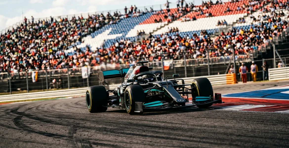 Andrea Kimi Antonelli domina ad Austin e si avvicina al titolo mondiale