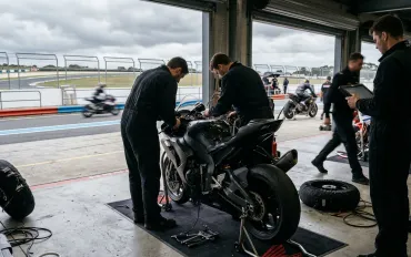 MotoGP, Zarco si ritira nella Sprint di Phillip Island per un guasto all'elettronica
