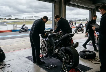 MotoGP, Zarco si ritira nella Sprint di Phillip Island per un guasto all'elettronica