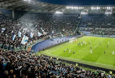 La Lazio travolge il Sassuolo 6-2 e conquista il primato solitario in classifica
