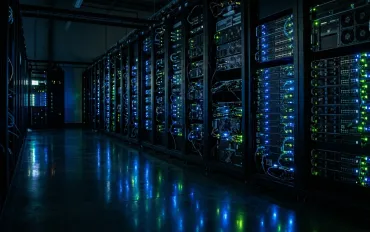 L'intelligenza artificiale minaccia la crittografia: i rischi superano quelli dei computer quantistici