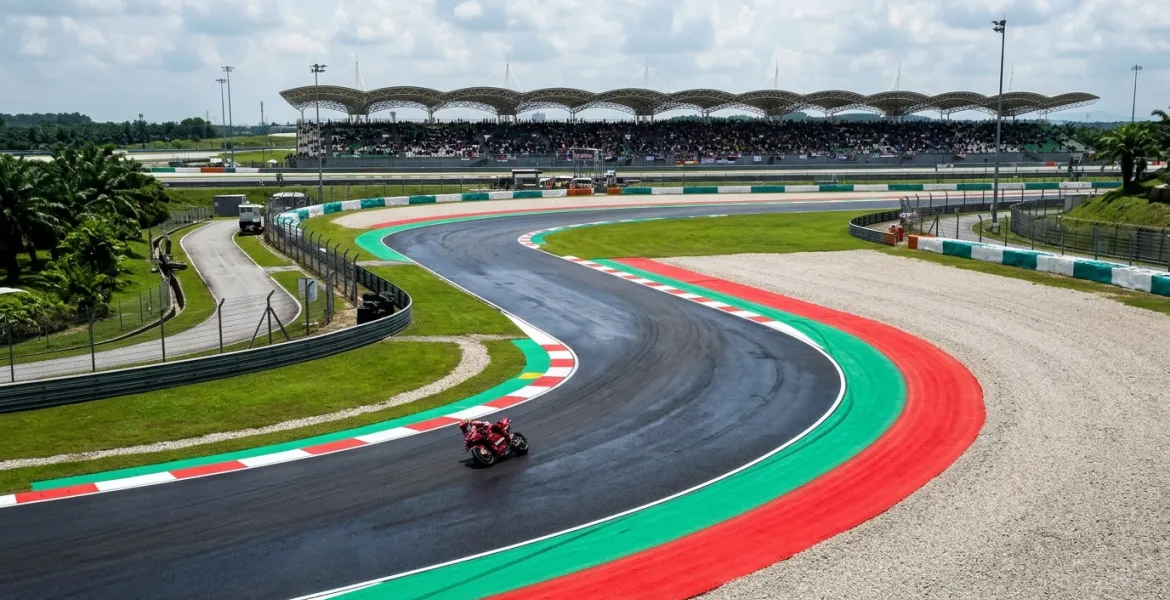 Marc Marquez comanda le prequalifiche in Malesia, Bagnaia e Martin fuori dalla top 10