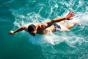 Paltrinieri e Taddeucci dominano gli Europei di nuoto