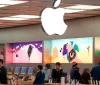 Apple spinge sull'India con un nuovo store mentre tensione cresce negli USA