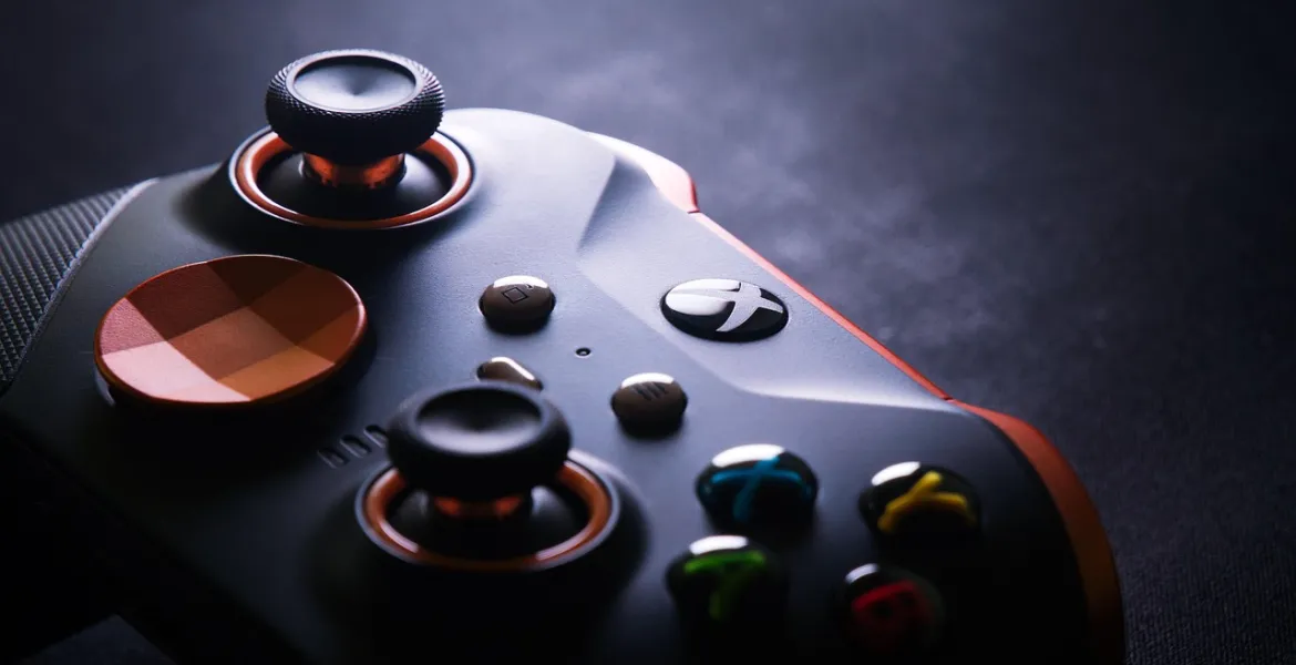 Microsoft rimanda la portatile Xbox puntando sui dispositivi dei partner
