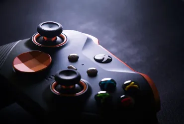 Microsoft rimanda la portatile Xbox puntando sui dispositivi dei partner