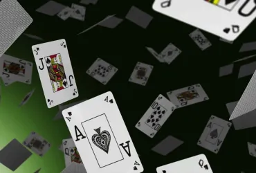 Jennifer Tilly trionfa al Big Game on tour