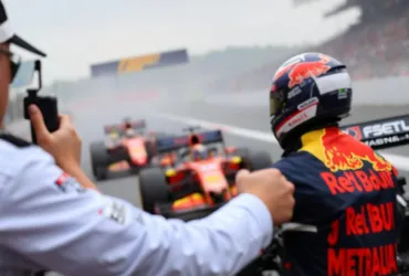 Sfida Tesa: Verstappen a un passo dalla squalifica
