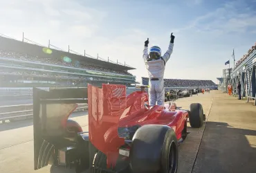 Formula 1: Team guadagnano oltre 2 miliardi di dollari