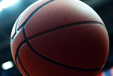 Virtus Bologna trionfa: milanesi ko nella sfida cruciale