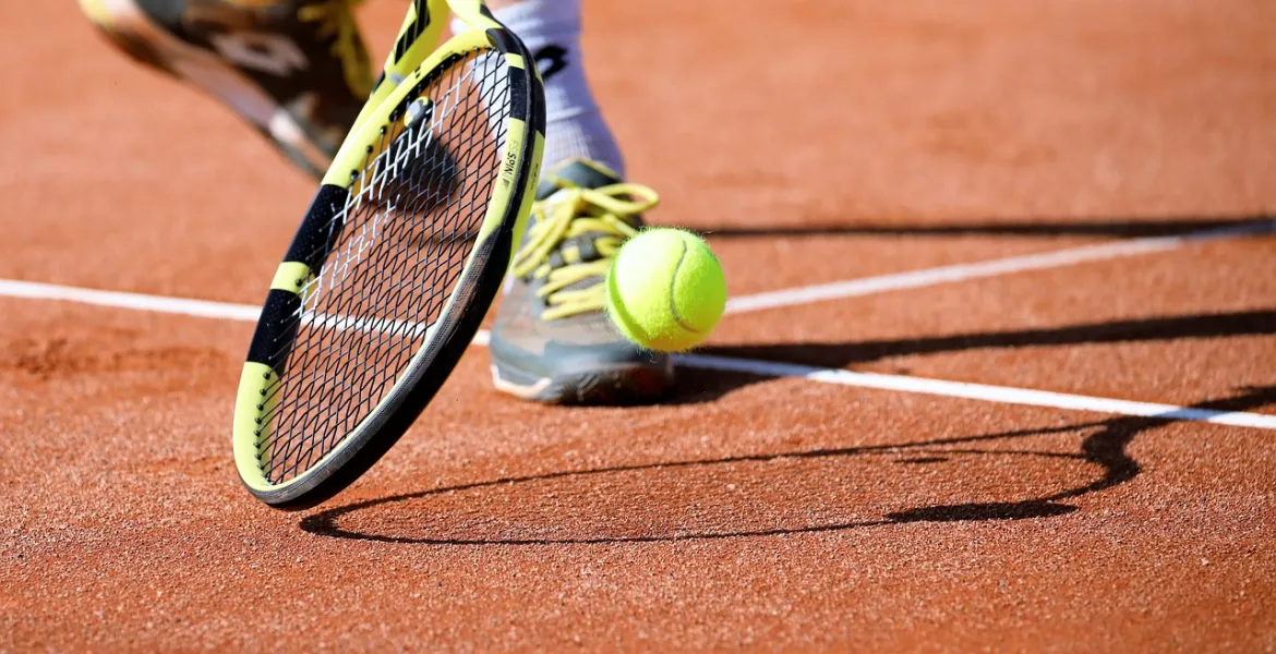 Venduta all'asta la leggendaria racchetta di Nadal