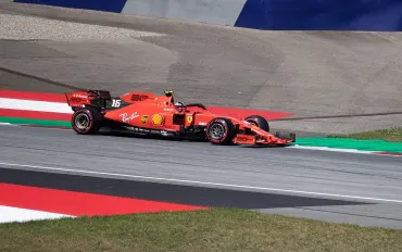 Gran Premio del Canada: Svolta inaspettata e sfide per i giganti della Formula 1