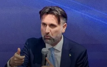 Guido Liris: Urgente Riconoscere l'Importanza del Gioco Legale in Italia