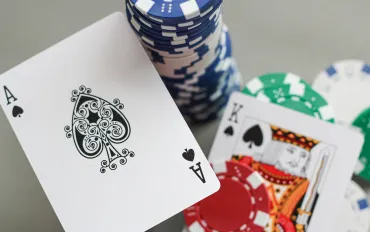 Il mercato globale del poker online cresce vertiginosamente