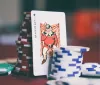Ian Jones trionfa al WSOP: Un braccialetto da sogno a Las Vegas