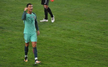 Rottura tra Ronaldo e Mendes: Nuove strategie nel calcio