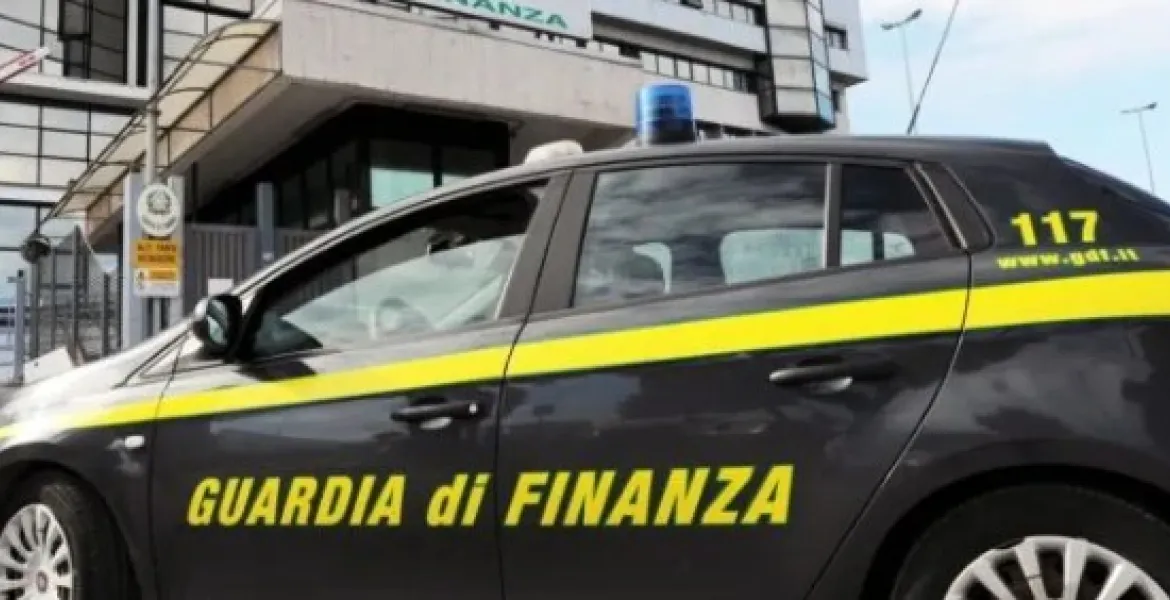 Guardia di Finanza sfida la fortuna: Successo contro il gioco illegale