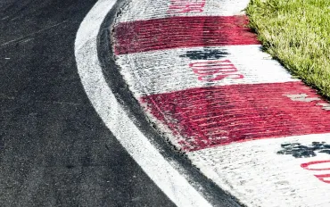 Norris Brilla in Austria: McLaren domina la classifica di Formula 1