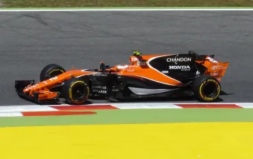 Lewis Hamilton ammette: Il ritmo di Leclerc era irraggiungibile