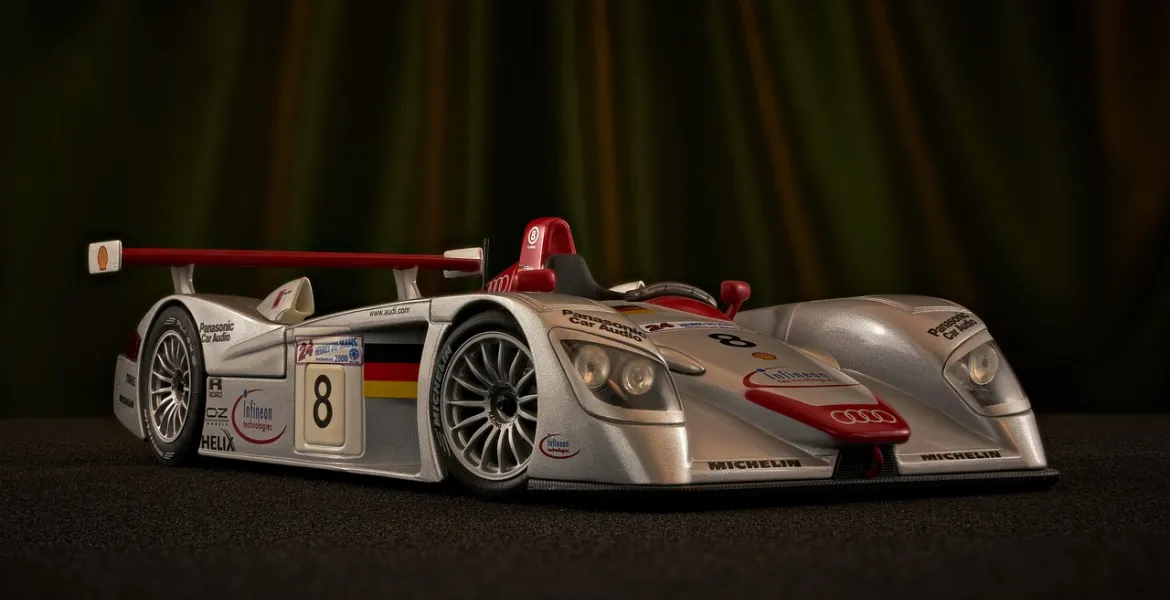 Audi rivoluziona la Formula 1: Annunciato il debutto nel 2026