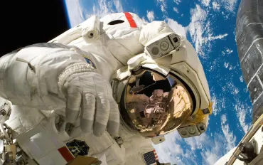 NASA e Netflix: Viaggi nello pazio in diretta