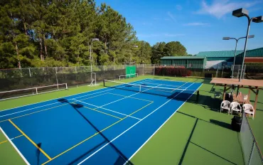 Wimbledon 2025: Shock nel primo turno, fuori 13 teste di serie