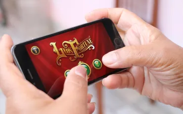 Pugno duro contro il gioco d'azzardo illegale: Multe salate a influencer in Olanda