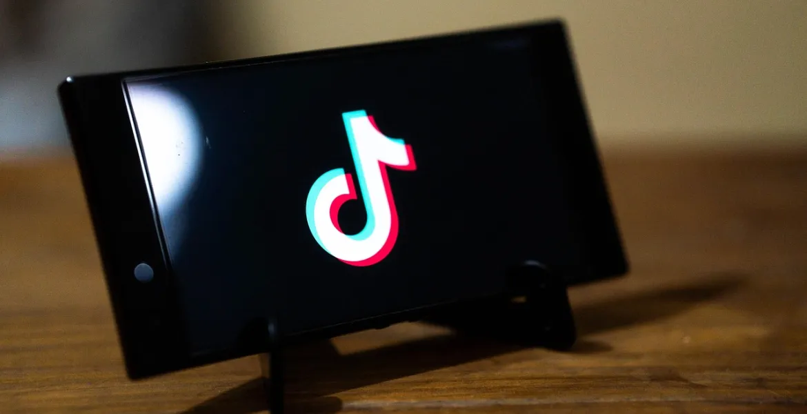 Il Dipartimento di Giustizia USA blocca le restrizioni su TikTok per Google e Apple