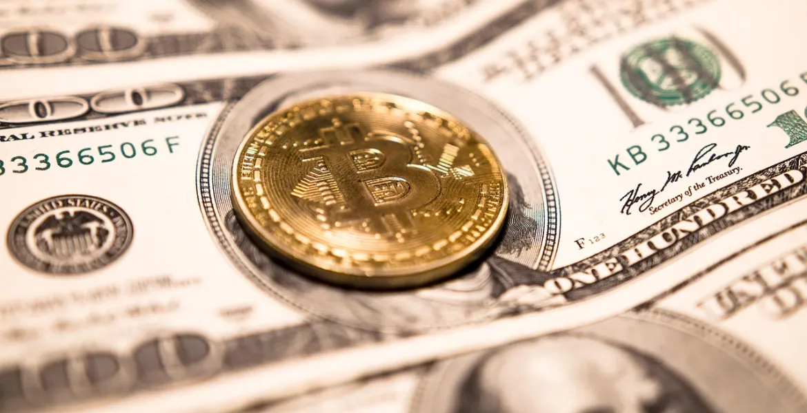 Riemergono misteriosi portafogli con 10.000 Bitcoin dopo 14 anni d'Inattività