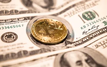Riemergono misteriosi portafogli con 10.000 Bitcoin dopo 14 anni d'Inattività