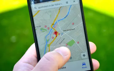 Apple e l'Intelligenza Artificiale: Una nuova visione per i non vedenti