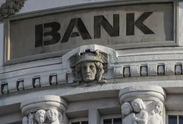 Maxi multa a Singapore scuote il mondo della finanza