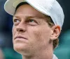 Janik Sinner rischia di ritirarsi da Wimbledon per infortunio