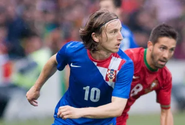 Colpo di scena: Luka Modric firma con il Milan