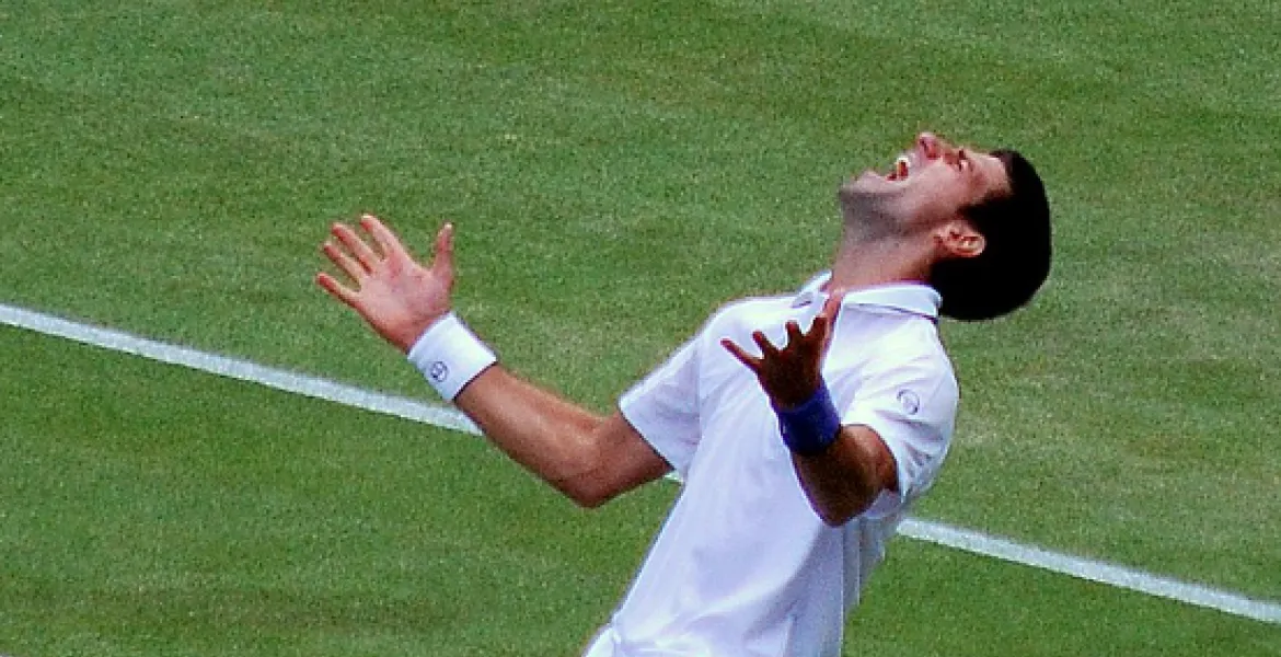 Djokovic scrive la storia a Wimbledon: Record infranto