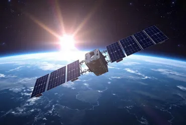 SpaceX affronta la sfida: luminosità dei satelliti Starlink ridotta per il bene della scienza