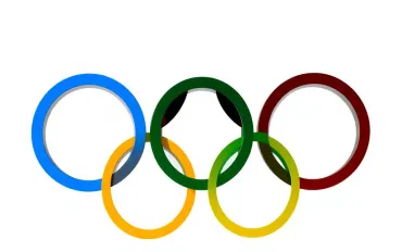 Milano-Cortina 2026: presentate le imponenti medaglie dei Giochi Invernali