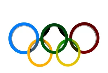 Milano-Cortina 2026: presentate le imponenti medaglie dei Giochi Invernali